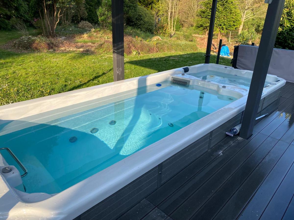 Domaine De Montloue - Relais Bien-Etre Hotel Mellac Kültér fotó