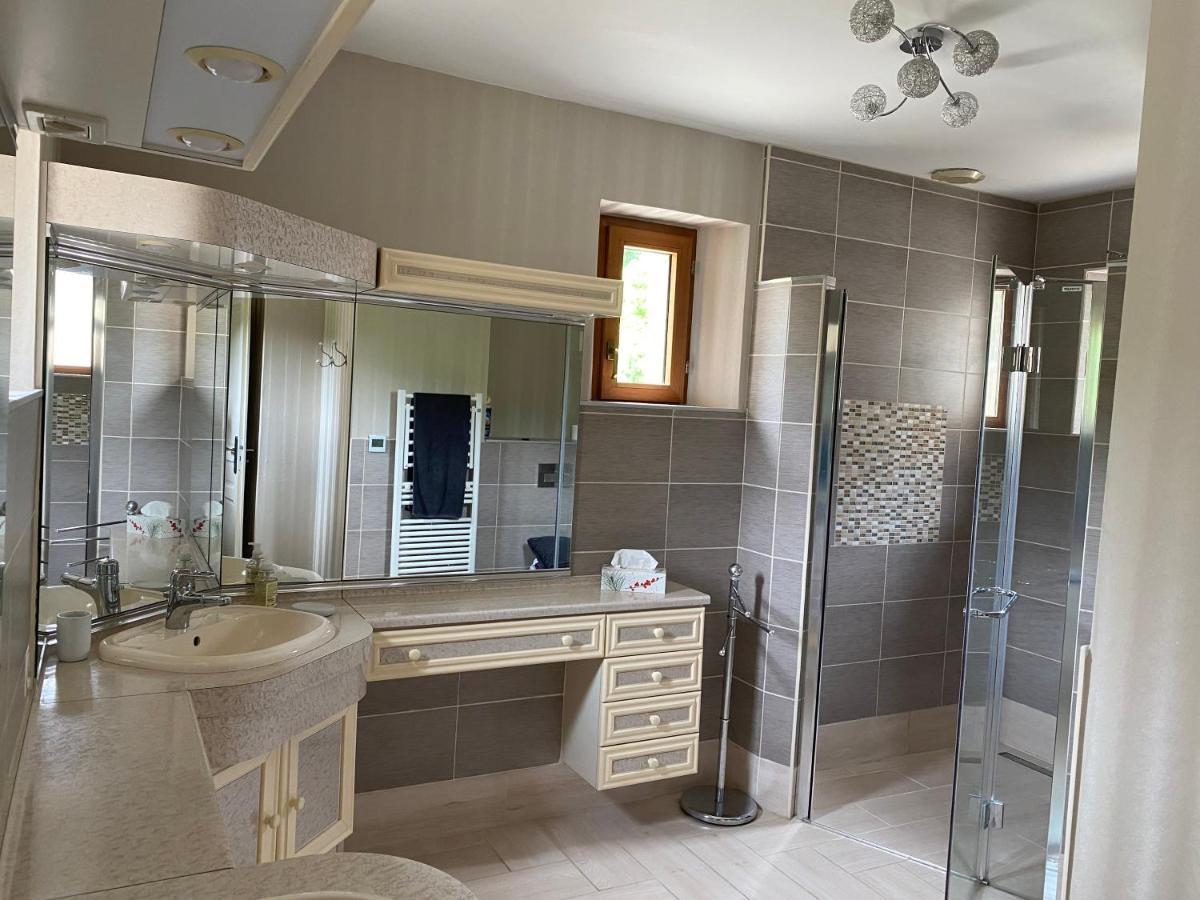 Domaine De Montloue - Relais Bien-Etre Hotel Mellac Kültér fotó